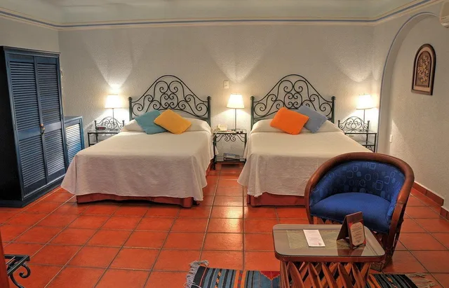 جناح جونيور، Parador San Miguel 3/3