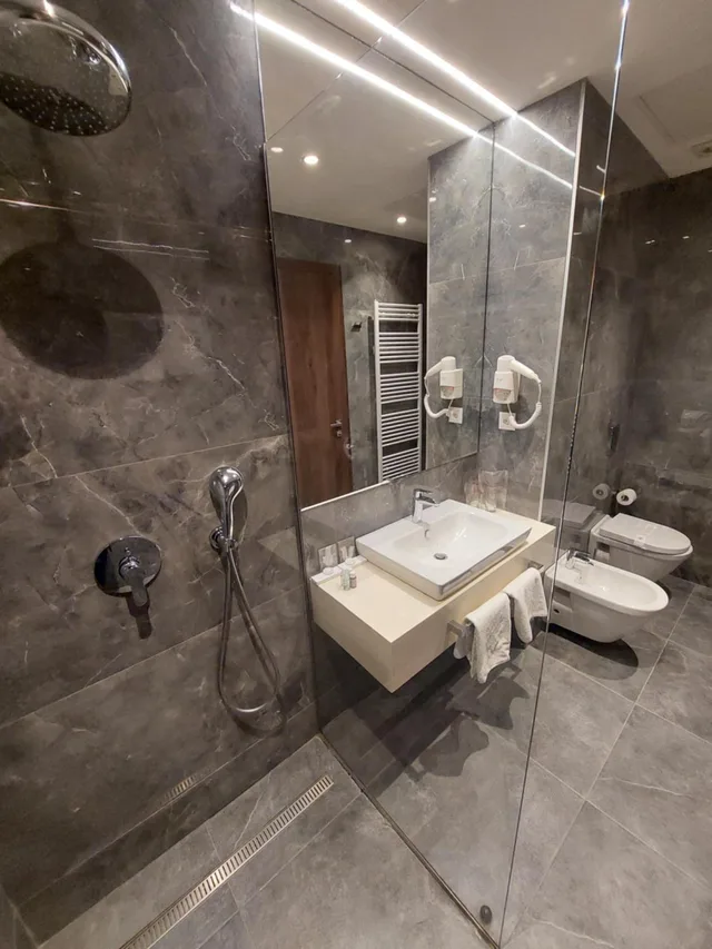 غرفة كبيرة بسرير مزدوج، Spa and Hotel Terme 8/9