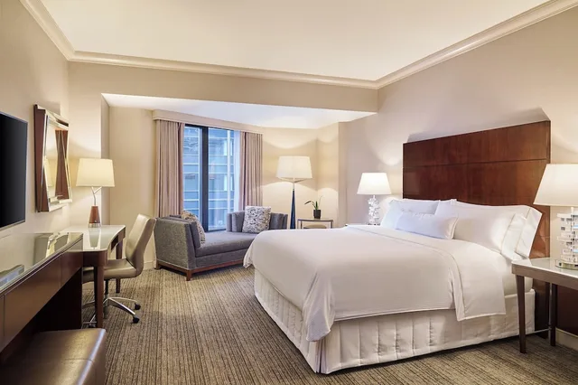 غرفة ديلوكس بسرير كينج، Westin Chicago River North 1/4