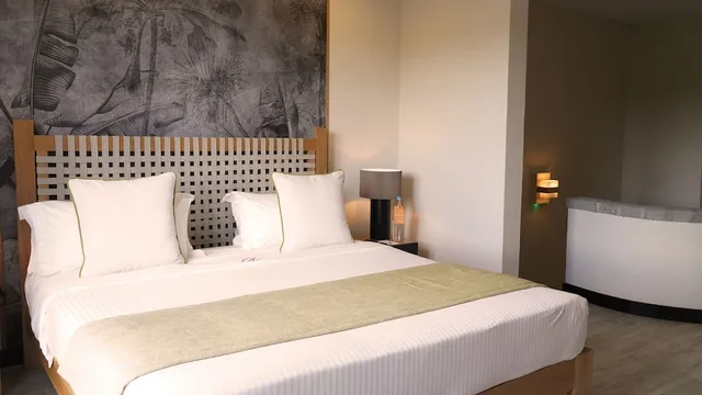 شقة تنفيذية بسرير كينج، The Address Boutique Hotel 1/2
