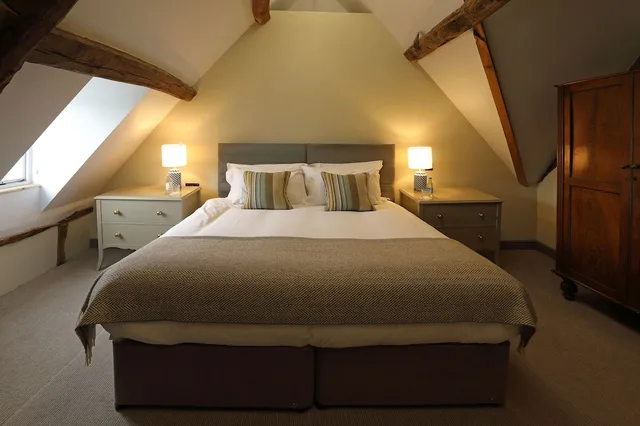 جناح عائلي بسرير كينج وسرير فردي، Kings Head Hotel 1/3