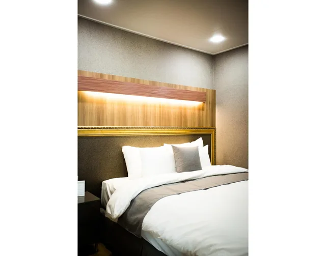 غرفة ديلوكس بسرير كوين، Hotel Lart Gimpo 7/10
