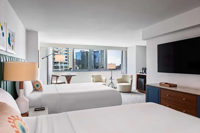 غرفة ديلوكس بسريرين كوين بإطلالة على المدينة، The Royal Sonesta Chicago Downtown 2/4