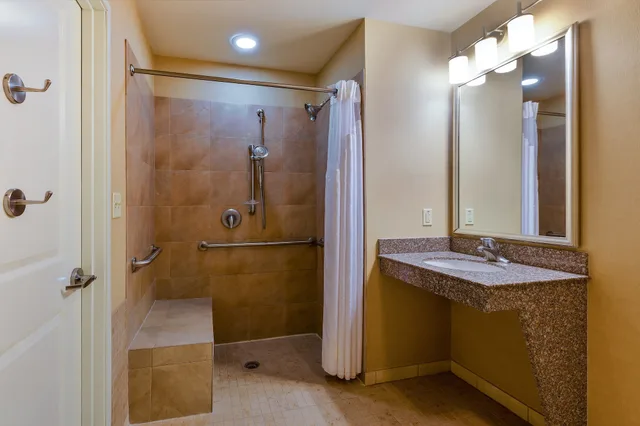 غرفة قياسية، Holiday Inn Express Hotel And Suites Alpine Southeast 2/2