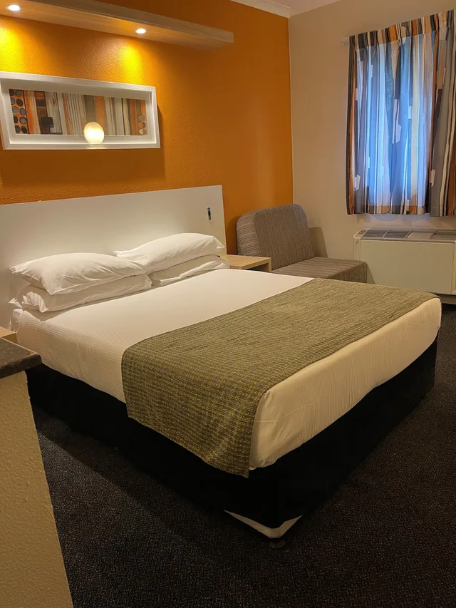 غرفة بسرير مزدوج لذوي الإعاقة، Road Lodge Germiston Lake 2/9