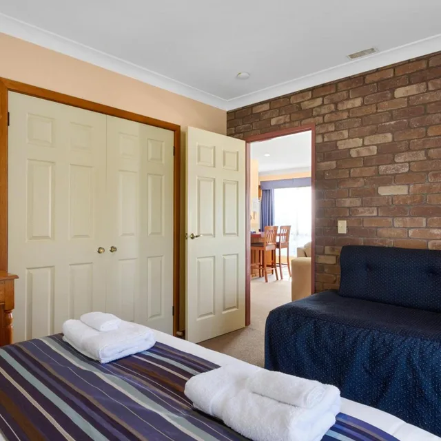 2 Bedrooms, Pier, Cottage، Swansea Cottages & Motel Suites 4/10