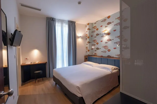 Economy, Street View، Hotel Italia e Lido Rapallo 4/10