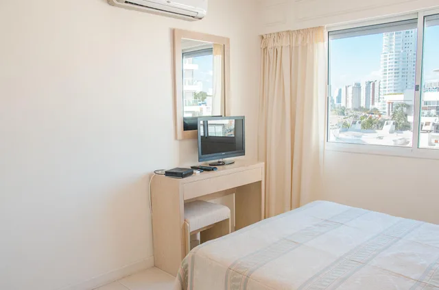 شقة بغرفتي نوم بإطلالة، Sunset Beach Hotel 4/10