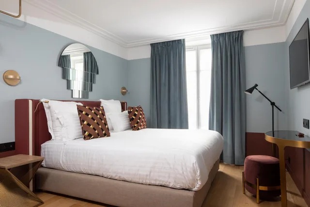 غرفة قياسية، Hotel Parisianer 1/2