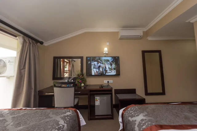 شاليه ديلوكس بسرير مزدوج، SUNBIRD LILONGWE 2/2