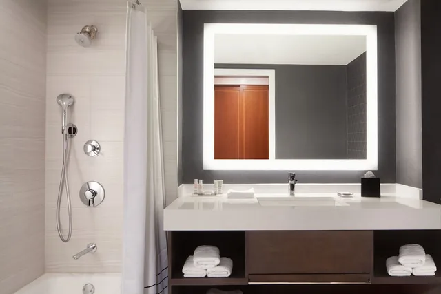 غرفة بسريرين مزدوجين، Fremont Marriott Silicon Valley 5/5