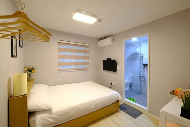 غرفة بسرير مزدوج، Daol Guest House 2/3