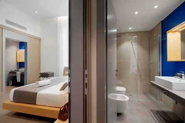 غرفة اقتصادية بإطلالة على الفناء بشرفة، Hotel Medinblu 3/3