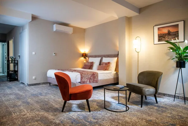 Comfort, Apartment, Queen Bed, Sofa, Balcony, MR67 Mayera Rapaporta 3/6
