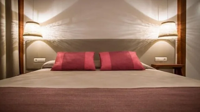 جناح عائلي بسرير مزدوج بشرفة مع أريكة، Insotel Club Tarida Playa 4/8