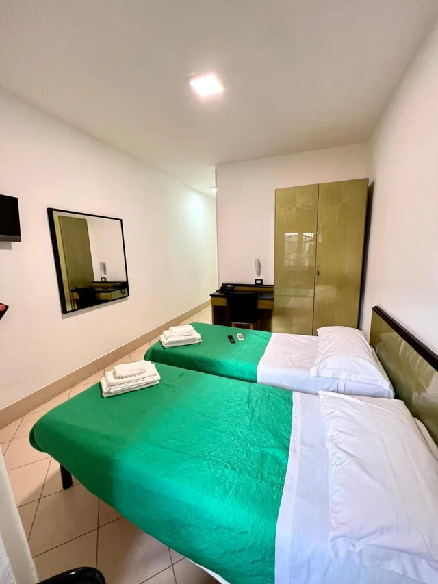 غرفة بسريرين منفصلين، Hotel Como 4/9