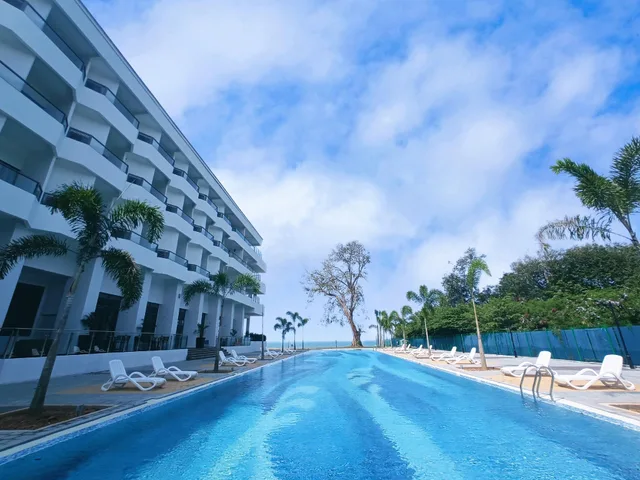غرفة ديلوكس بإطلالة على البحر، Pacific Regency Beach Resort Port Dickson 1/1