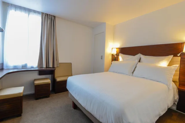 غرفة رباعية بسرير مزدوج، Hotel & Appartements Monsigny Nice 3/10