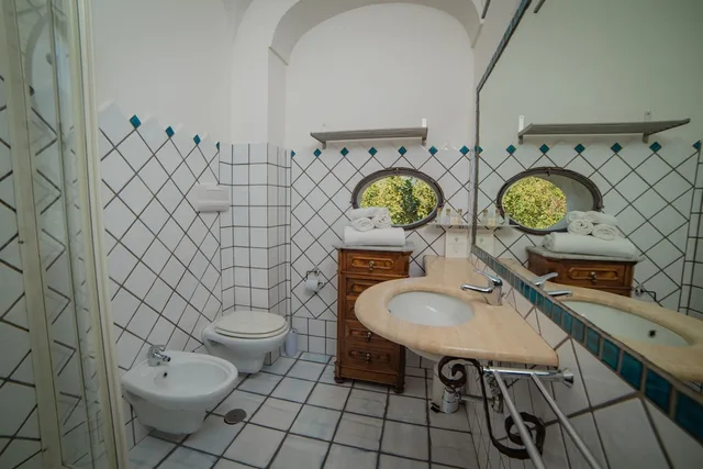 غرفة سوبيريور بسرير كوين، Villa Rizzo Hotel Resort And Spa 6/6