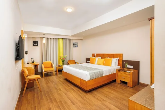 Meadows, Premium, Double Bed، MEADOWS RESIDENCY 1/2