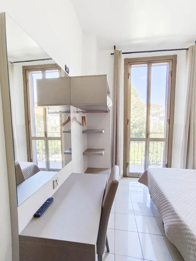 غرفة بسرير مزدوج، Hotel Mondial 1/3