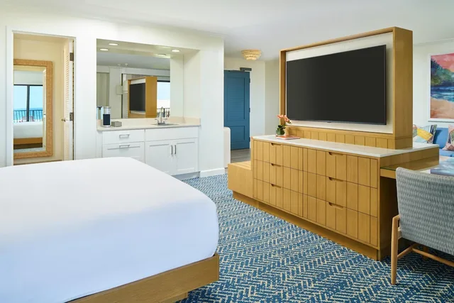 Royal, Ocean, Suite, 3 King Beds، OUTRIGGER Kauai Beach Resort & Spa 7/10