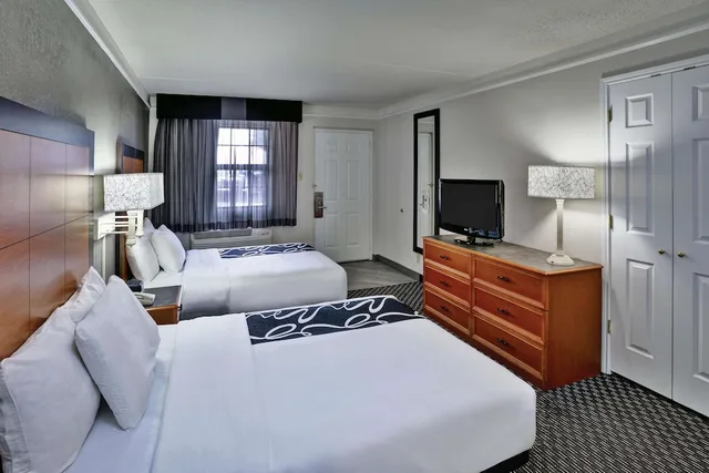 غرفة بسريرين مزدوجين لذوي الإعاقة، La Quinta Inn Nashville South 1/5