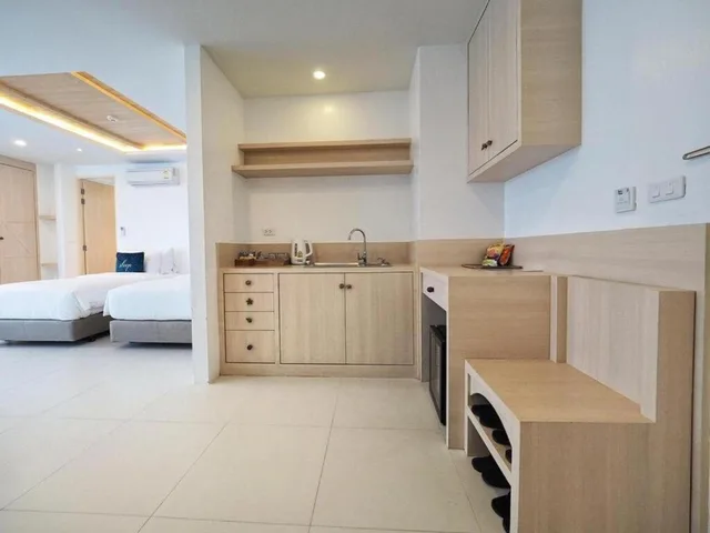 جناح عائلي بسريرين كينج بجاكوزي، Costa Village Bangsaray 2/2