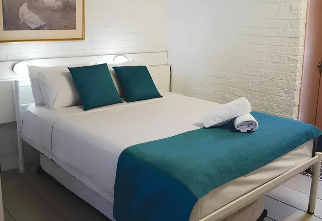 غرفة عائلية بسرير كوين وسريرين منفصلين، Marco Polo Motor Inn 20/23