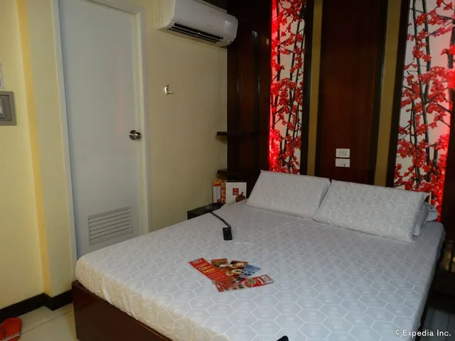 غرفة تنفيذية بسرير كوين، Hotel Sogo Wood Street Pasay 3/7