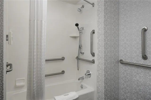 جناح استوديو بسرير كينج لذوي الإعاقة، Hampton Inn and Suites Yonkers Westchester 6/6