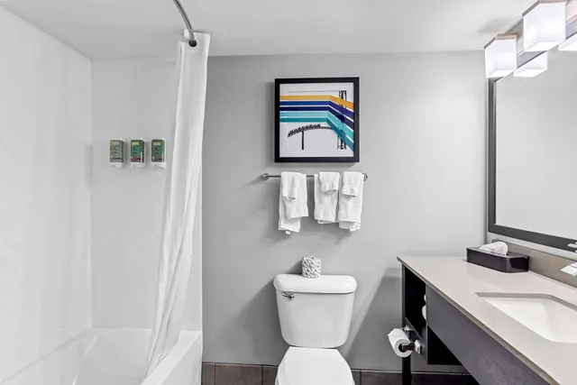 غرفة بسريرين كوين يُسمح فيها بالحيوانات الأليفة، Best Western Doswell Hotel 4/4