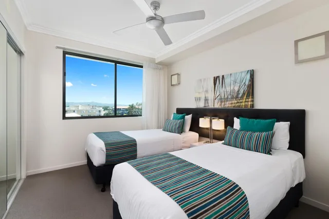 2 Bedroom Superior Ocean View Apartment - High Floor, Beach On Sixth 4/7