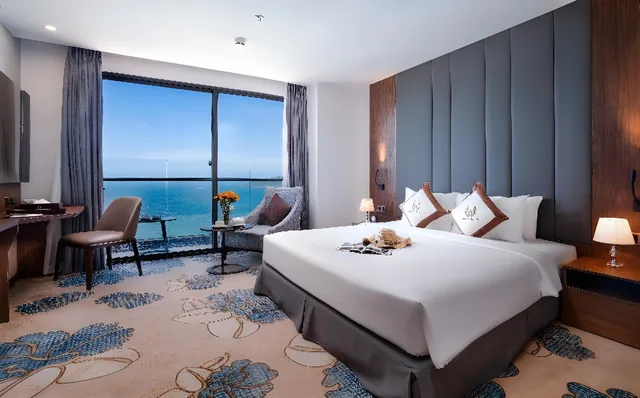غرفة بريميير بإطلالة على البحر، Vesna Hotel Nha Trang 1/1