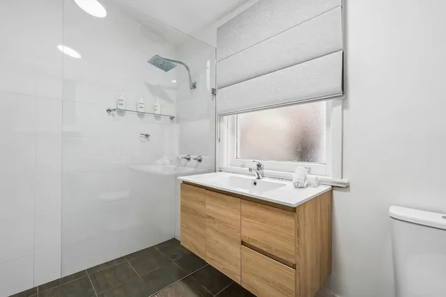 كوخ بسرير كينج وسريرين كوين، Comfort Resort Leura Gardens 7/8