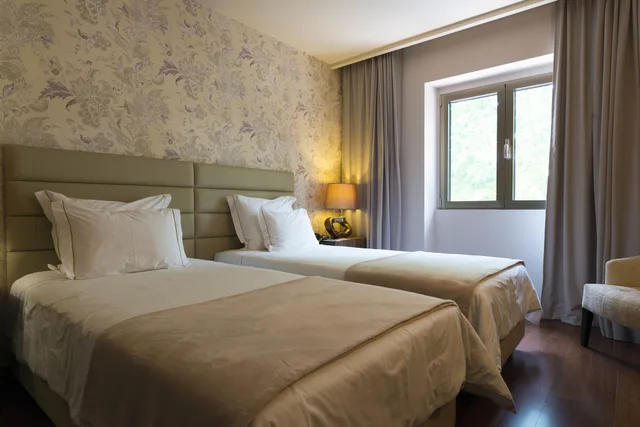 غرفة بسريرين منفصلين، Hotel Lis Batalha 2/8