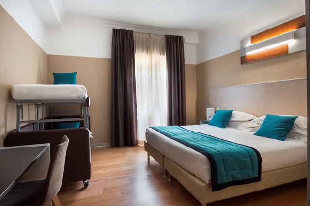 غرفة عائلية بسرير كينج وسرير بطابقين، Best Western Plus City Hotel 1/10