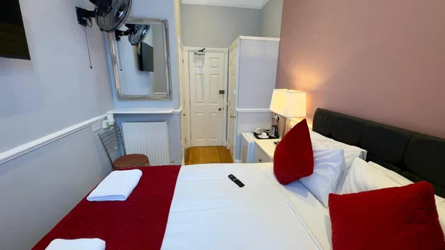 غرفة بسرير مزدوج، Classic Hyde Park Hotel 10/10