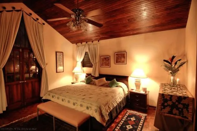 جناح ملكي بسرير كينج، The Cariari Bed and Breakfast 4/10