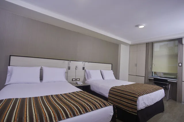 غرفة ثلاثية بسرير كوين، Victoria Regia Hotel 5/10