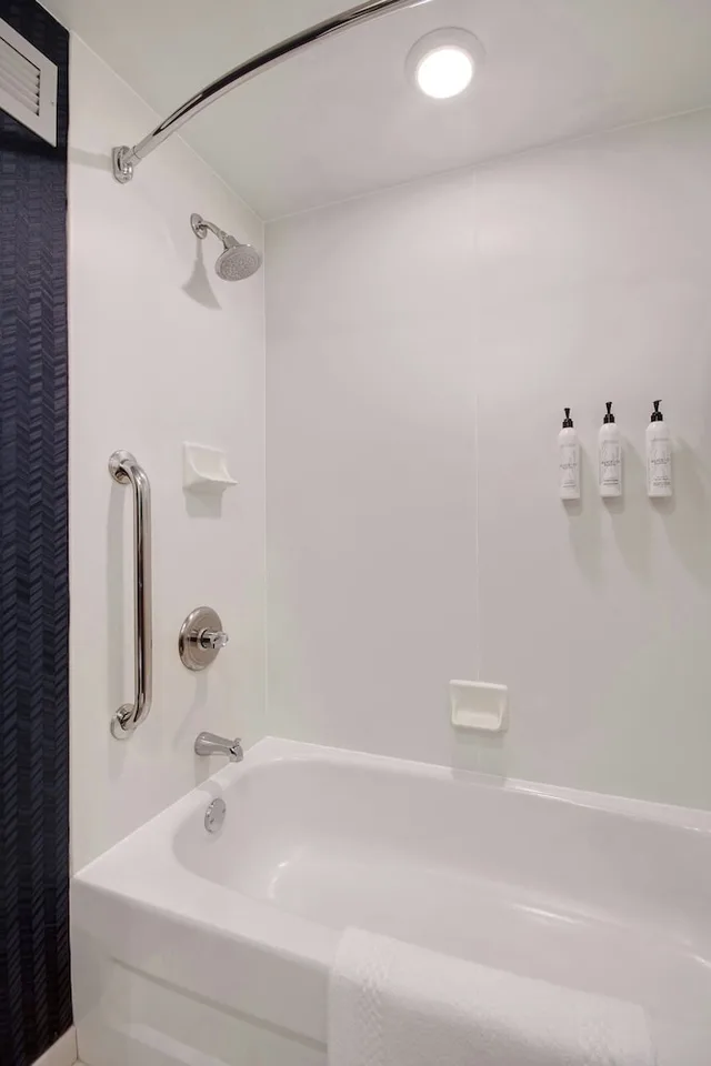 غرفة بسريرين كوين مع أريكة، Fairfield Inn Amp Suites By Marriott Rochester West Greece 4/4