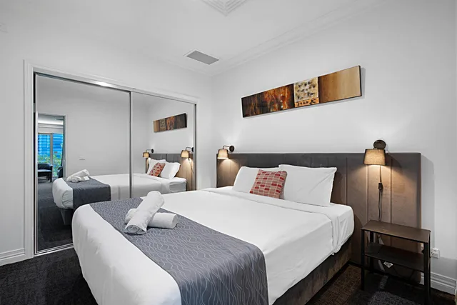 شقة، Comfort Apartments Melbourne Central 1/2