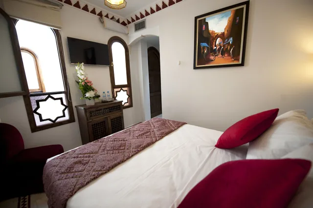 Standard, Double Bed, DAR YASMINE 2/6