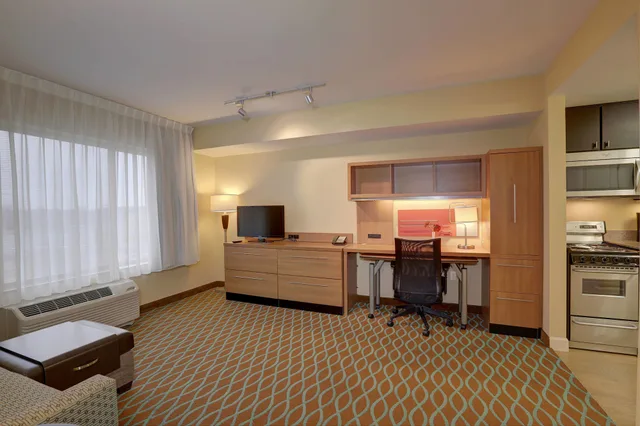 1 Bedroom, Suite, King Bed, Sofa, Towneplace Suites Richland Columbia Point 3/4