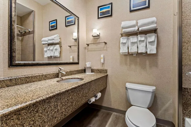 جناح بسريرين كوين، Comfort Suites Roswell, NM 2/2
