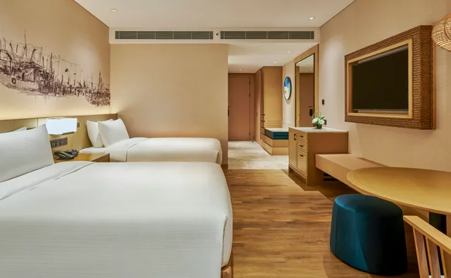 غرفة ديلوكس بسرير كينج، Doubletree By Hilton Shanwei 1/3