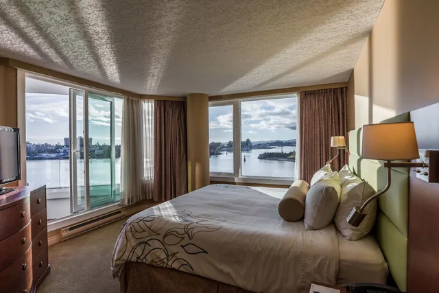 2 Bedrooms, Suite, 2 King Beds, Water Front، Victoria Regent Waterfront Hotel & Suites 5/10