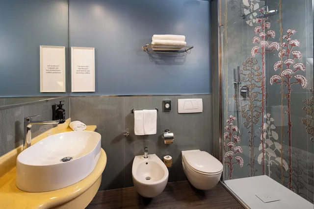 غرفة قياسية بسرير كوين، Holiday Inn Milano Garibaldi Station 5/7