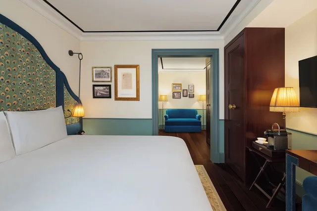 Maxwell, Club, Junior Suite, King Bed, Club Lounge Access، Maxwell Reserve Singapore, Autograph Collection 1/6