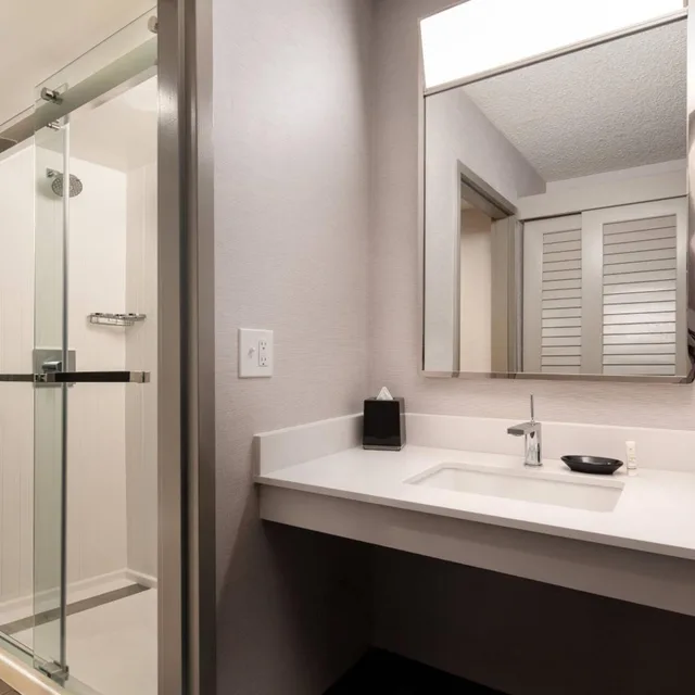 Suite, Double Bed, Courtyard By Marriott Fresno 2/2